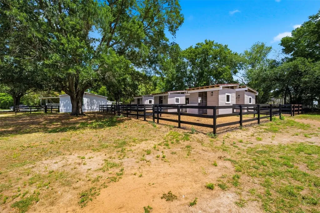 8606 Boyt Road Zephyrhills FL 33540