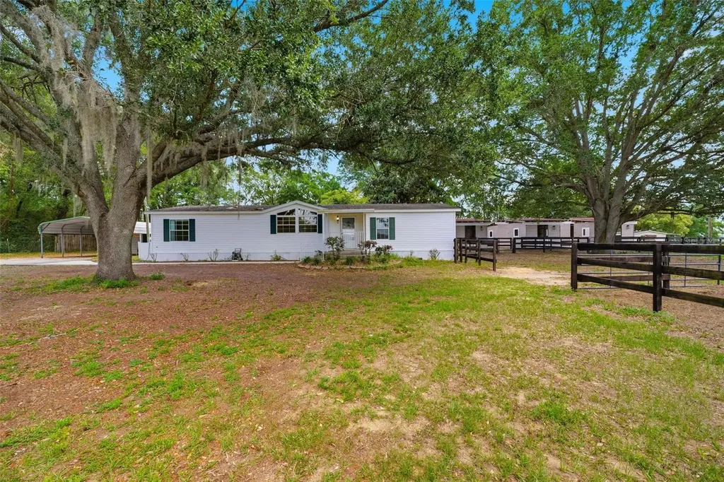 8606 Boyt Road Zephyrhills FL 33540