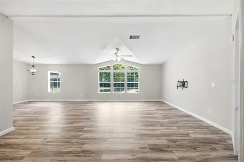 8606 Boyt Road Zephyrhills FL 33540