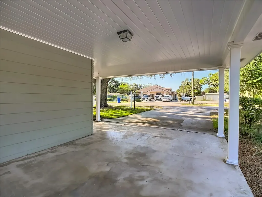 313 W Highland Drive Lakeland FL 33813