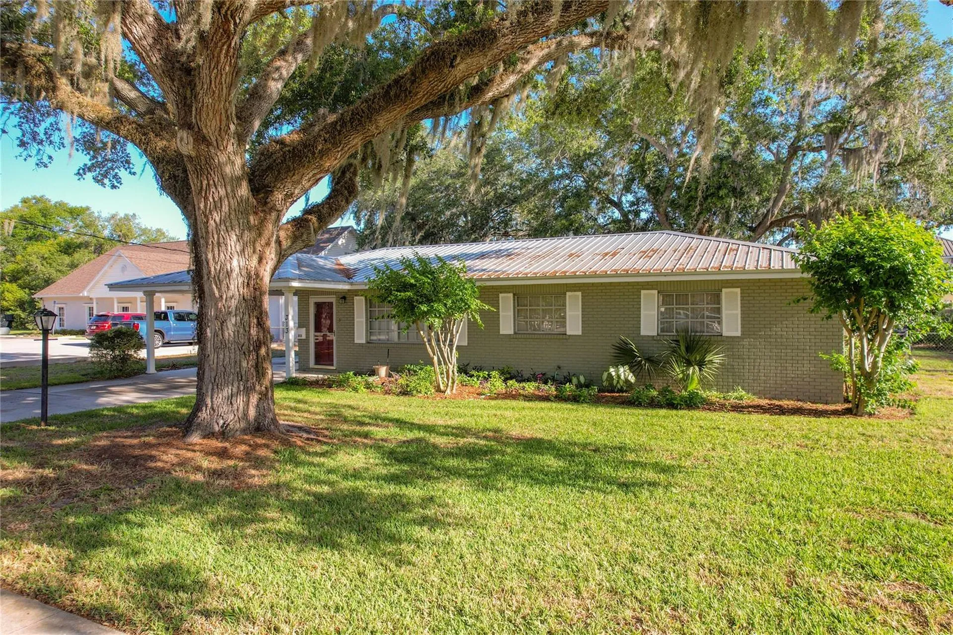 313 W Highland Drive Lakeland FL 33813