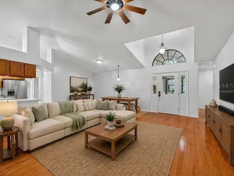4943 Treasure Cay Road Tavares FL 32778