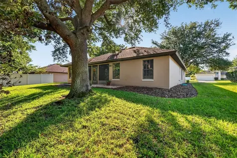 4943 Treasure Cay Road Tavares FL 32778