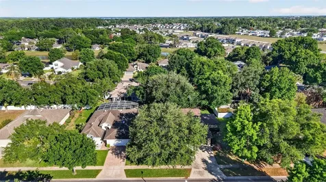 4943 Treasure Cay Road Tavares FL 32778