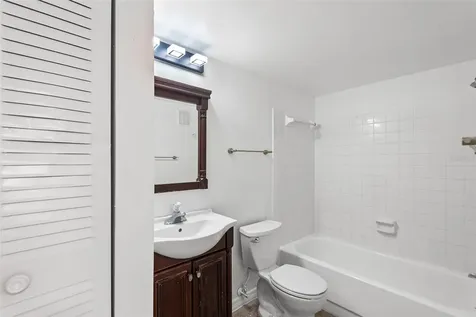 6262 Emerson Avenue S St Petersburg FL 33707