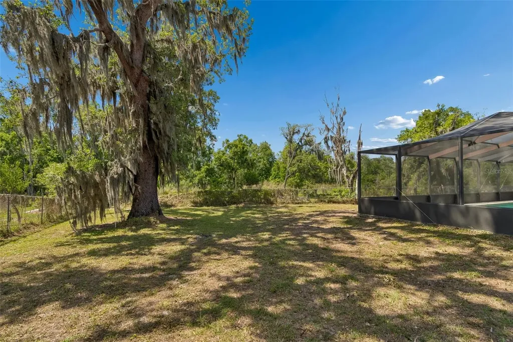 212 Crystal Lake Road Lutz FL 33548