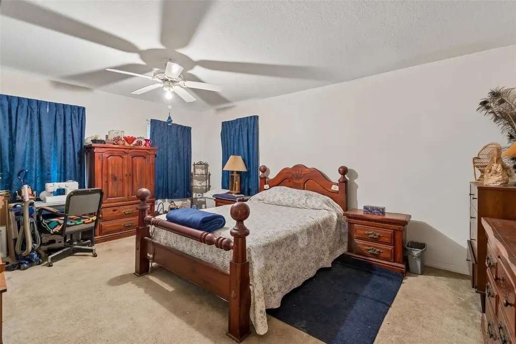 212 Crystal Lake Road Lutz FL 33548