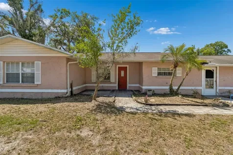 212 Crystal Lake Road Lutz FL 33548