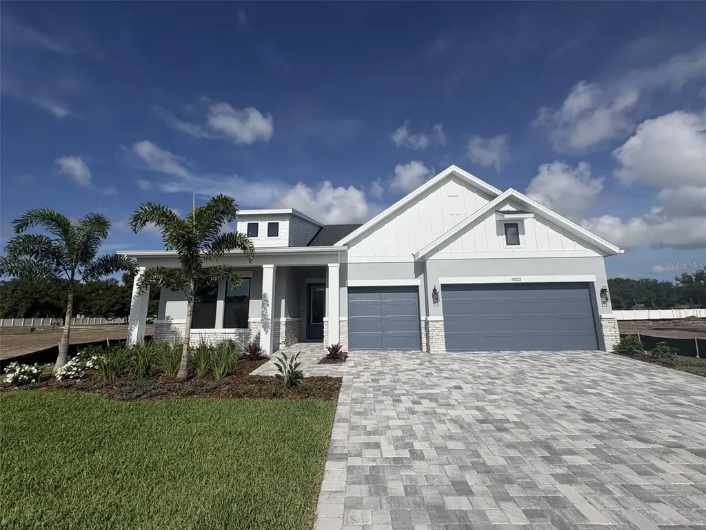 6823 Heron Meadow Drive Sarasota FL 34241