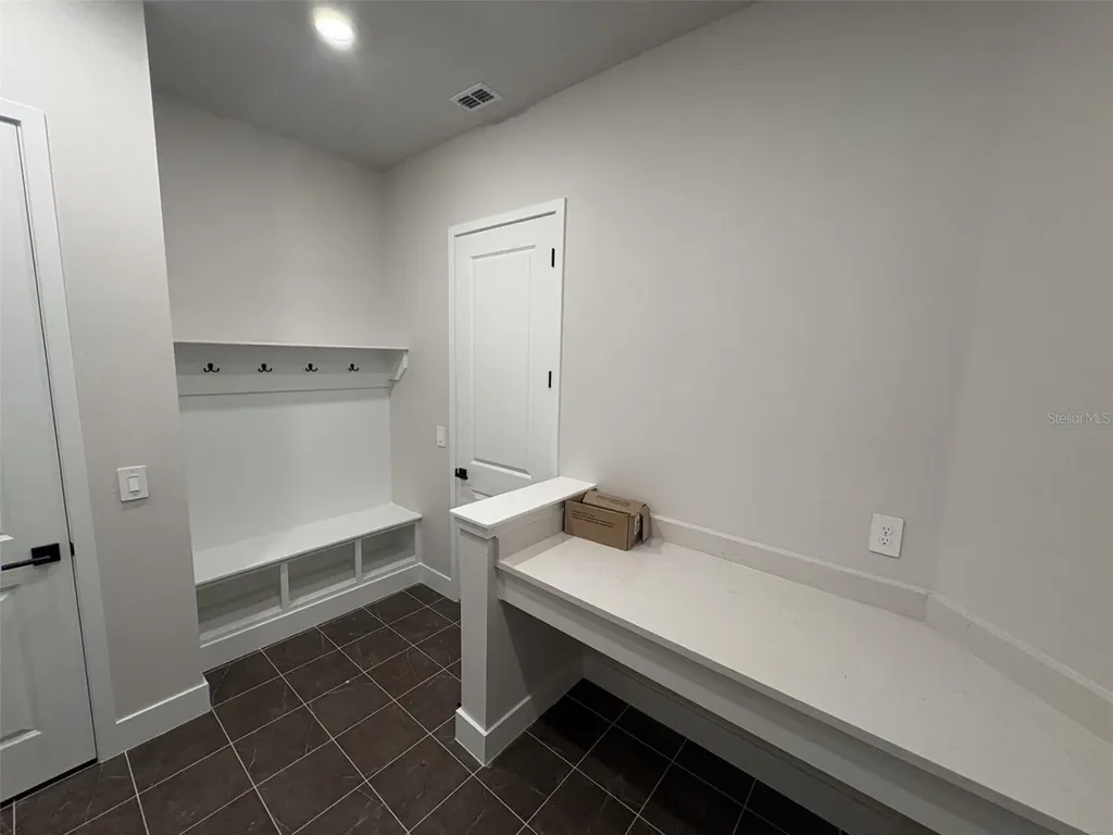 6823 Heron Meadow Drive Sarasota FL 34241