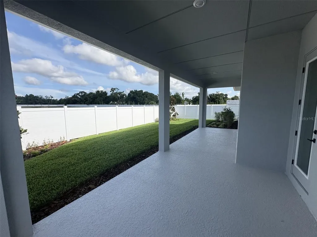 6823 Heron Meadow Drive Sarasota FL 34241