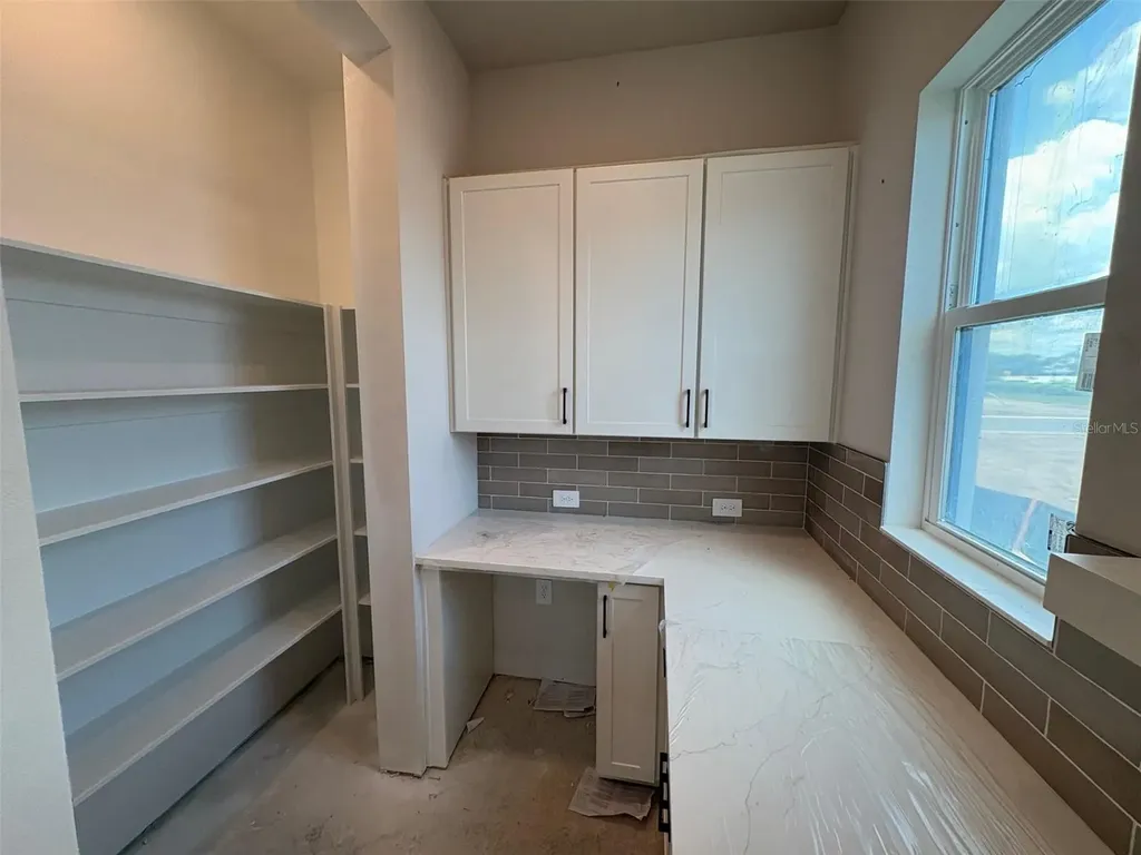 6823 Heron Meadow Drive Sarasota FL 34241