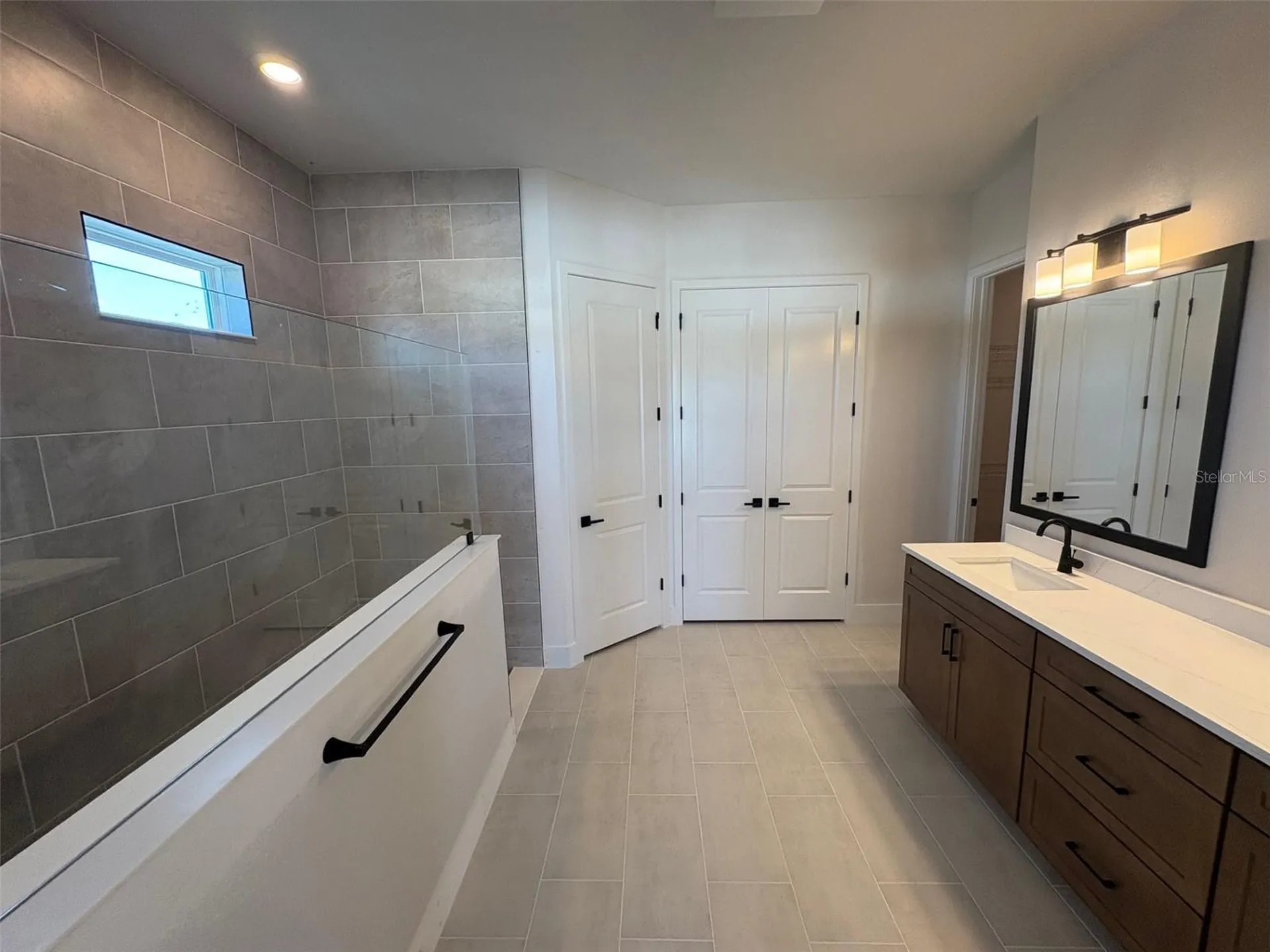 6823 Heron Meadow Drive Sarasota FL 34241