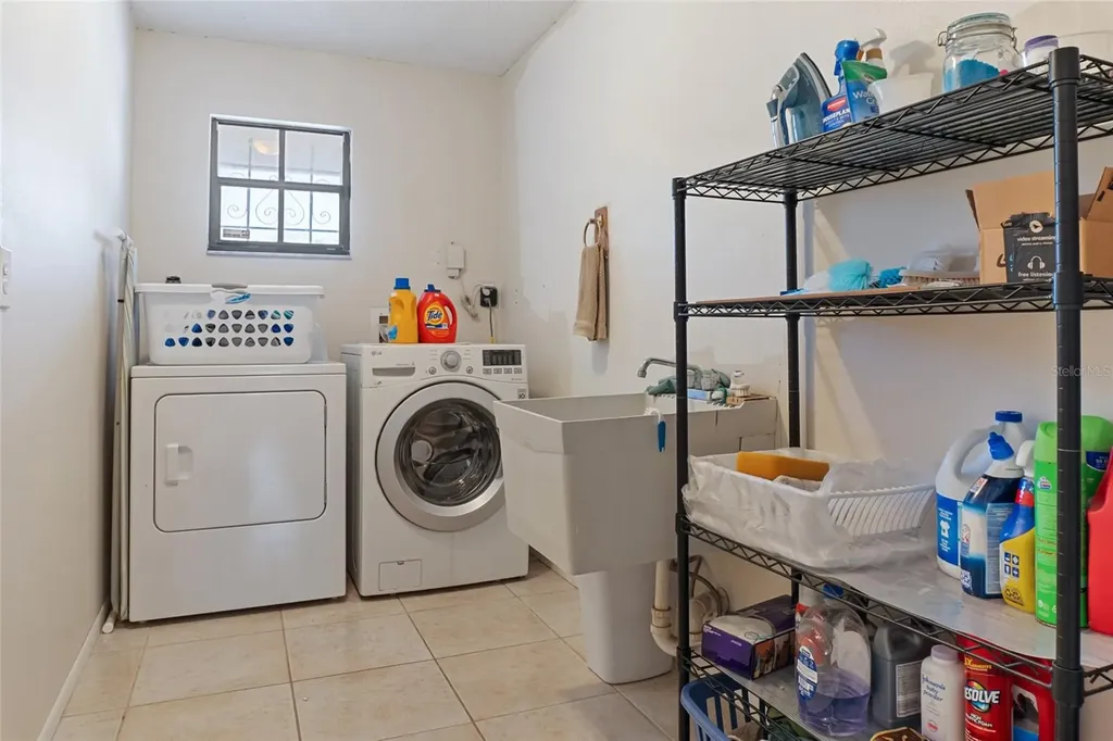 7303 Manatee Street Sarasota FL 34243