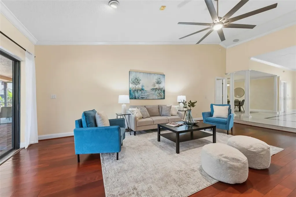 8701 Tantallon Circle Tampa FL 33647