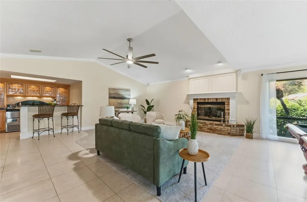 8701 Tantallon Circle Tampa FL 33647
