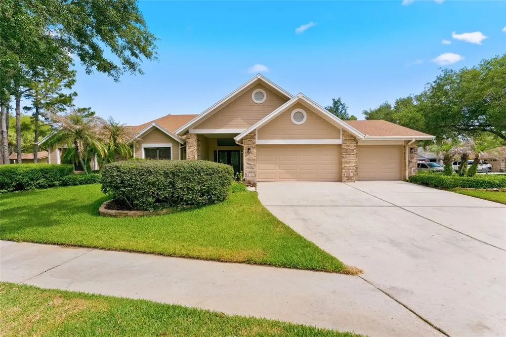 8701 Tantallon Circle Tampa FL 33647