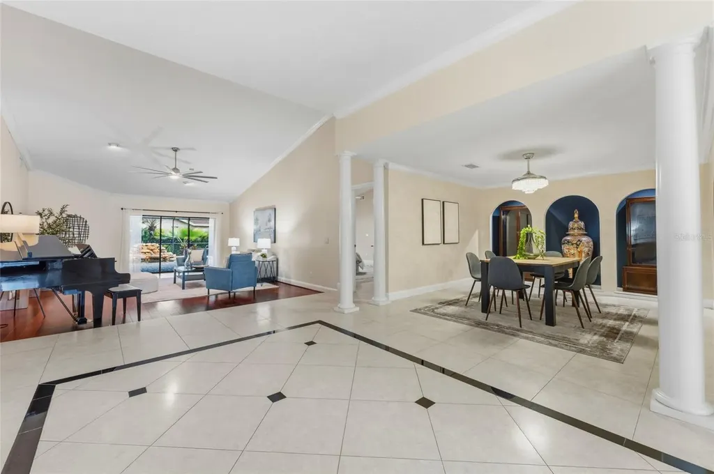 8701 Tantallon Circle Tampa FL 33647