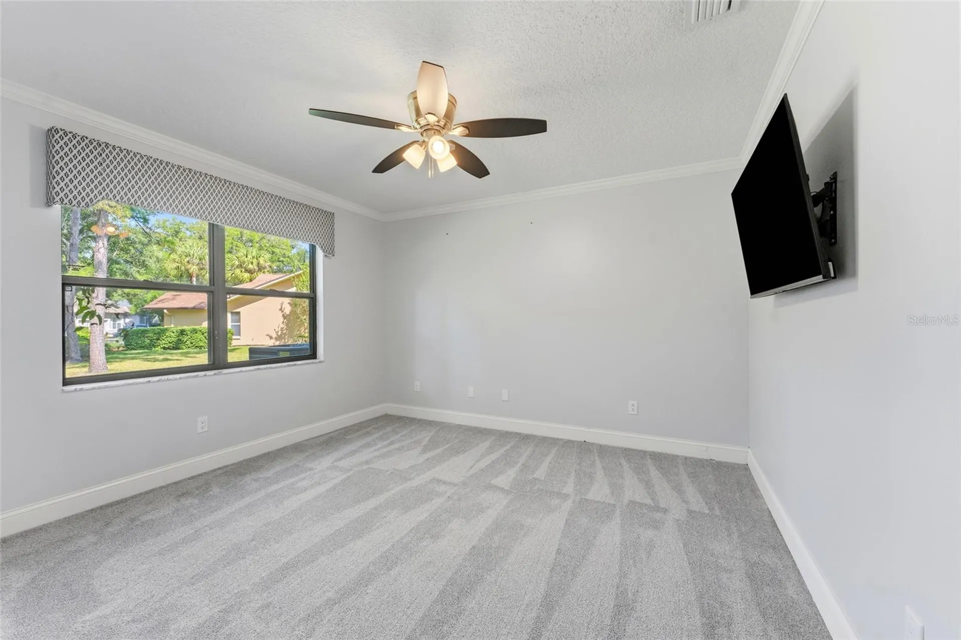 8701 Tantallon Circle Tampa FL 33647
