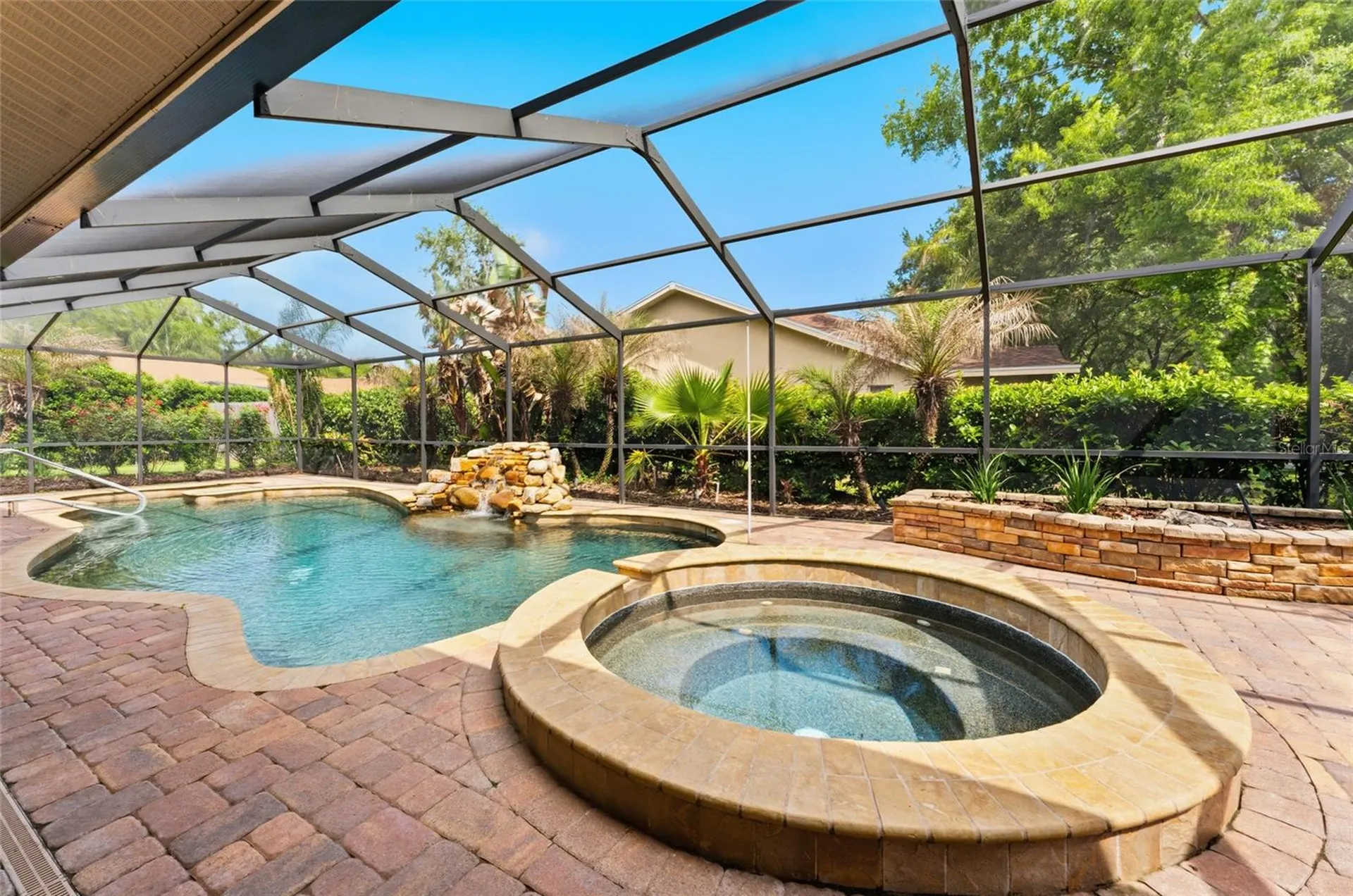 8701 Tantallon Circle Tampa FL 33647
