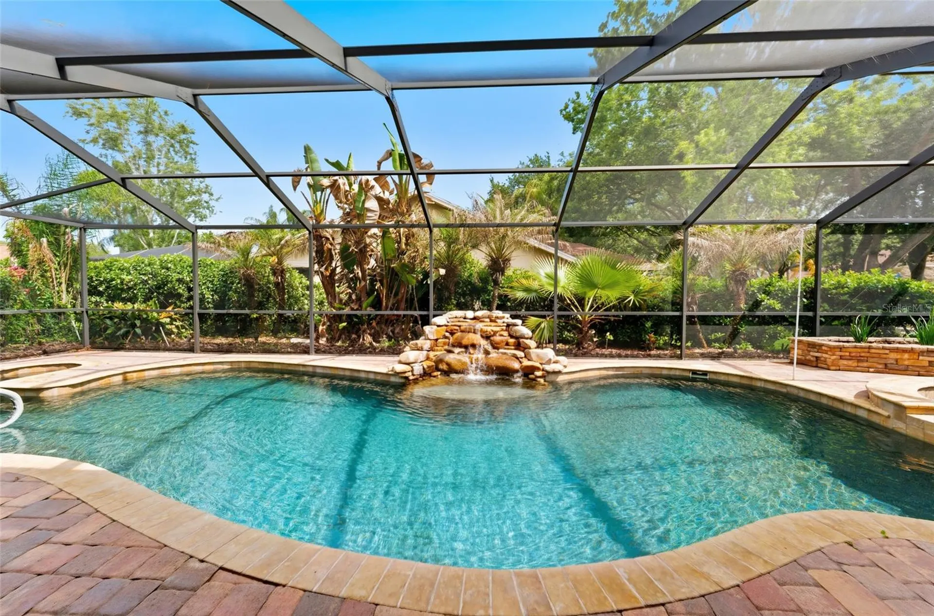 8701 Tantallon Circle Tampa FL 33647