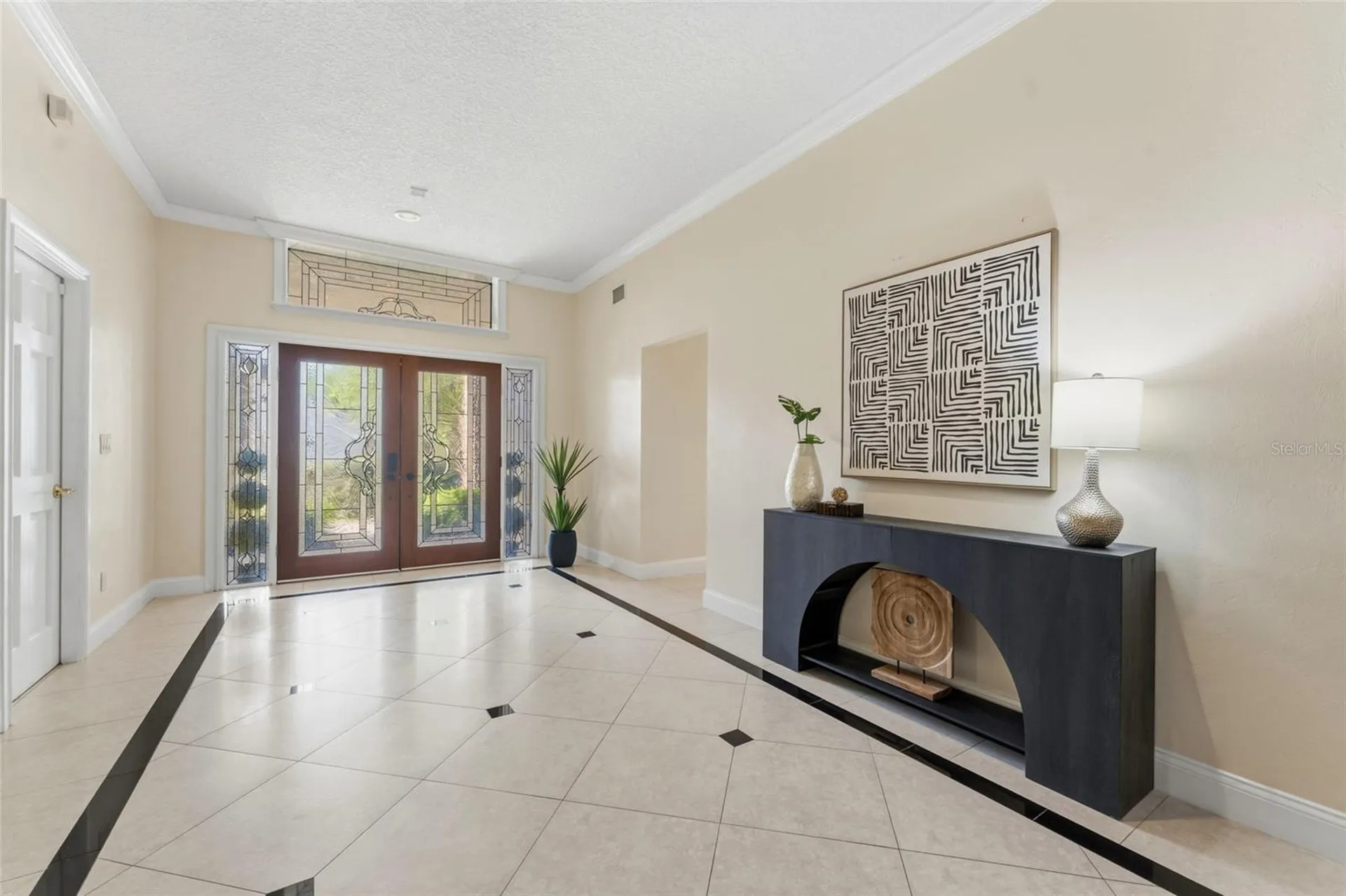 8701 Tantallon Circle Tampa FL 33647