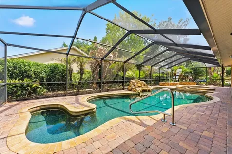 8701 Tantallon Circle Tampa FL 33647
