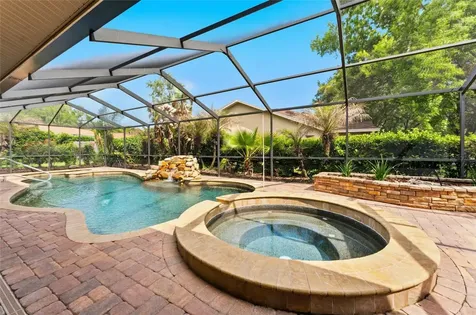 8701 Tantallon Circle Tampa FL 33647