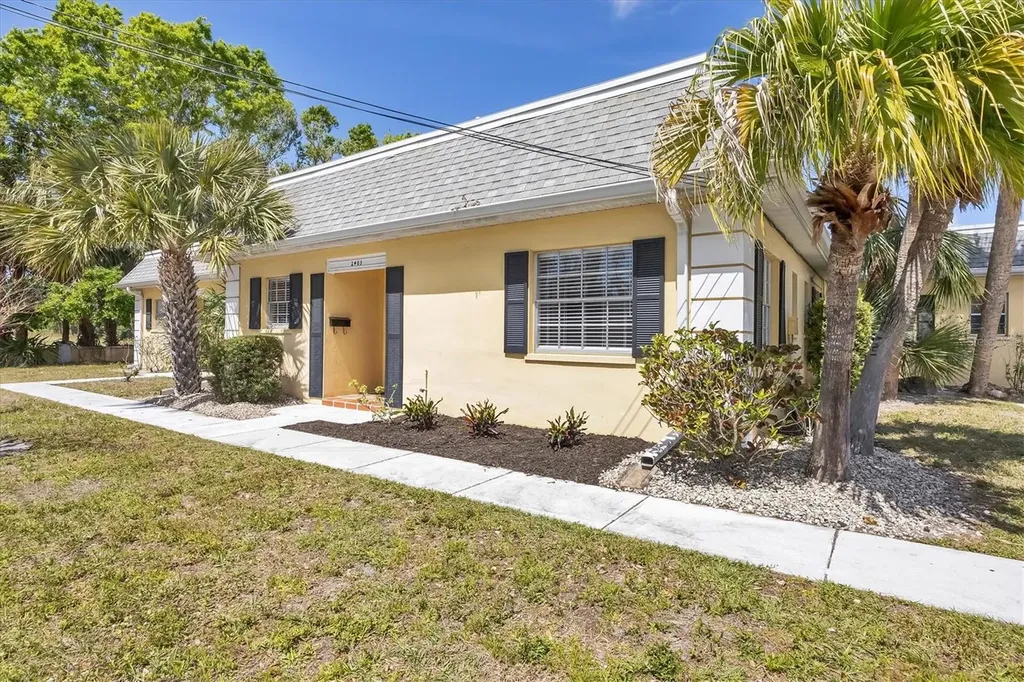 2403 Aspinwall Street Sarasota FL 34237