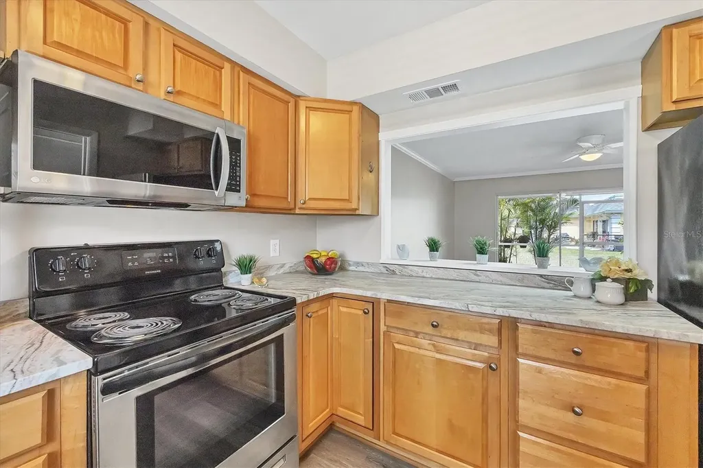 2403 Aspinwall Street Sarasota FL 34237