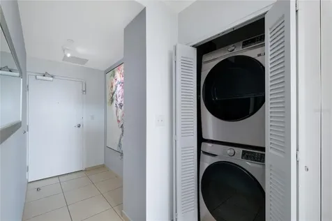 Condominio Ciudadela 1511 Ponce De Leon Santurce PR 00909