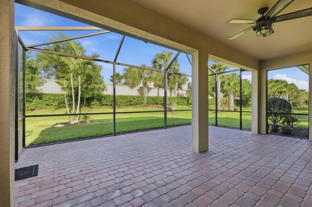 11109 Sandhill Preserve Drive Sarasota FL 34238