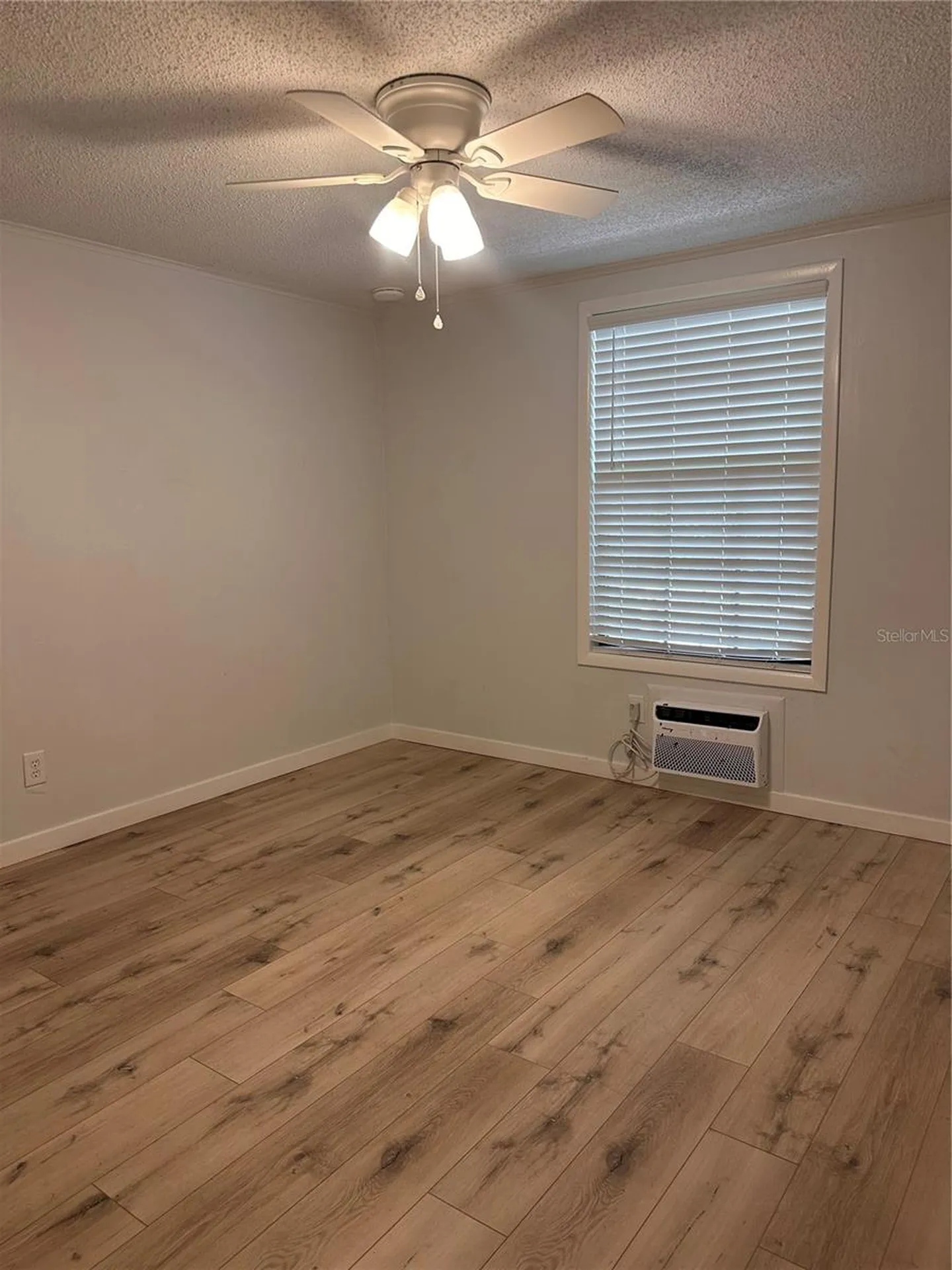 2490 SW 14th Drive Gainesville FL 32608