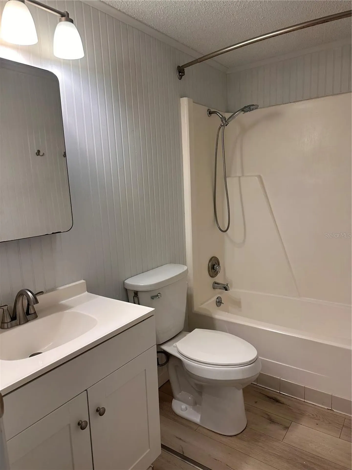 2490 SW 14th Drive Gainesville FL 32608