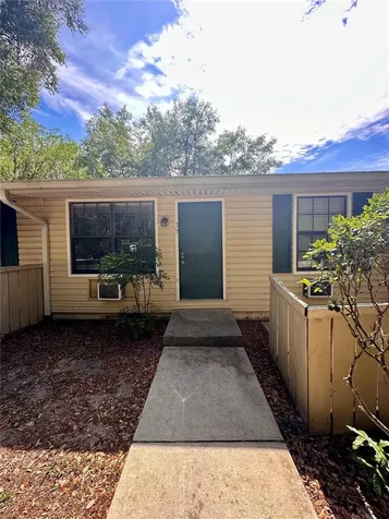 2490 SW 14th Drive Gainesville FL 32608