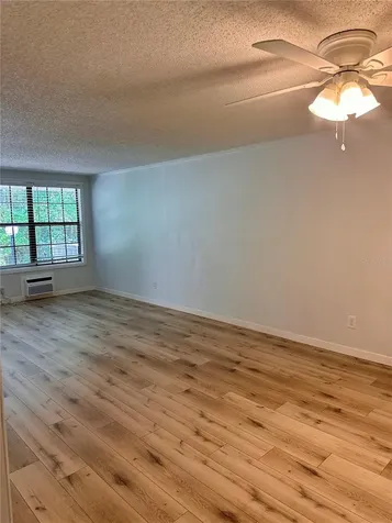 2490 SW 14th Drive Gainesville FL 32608