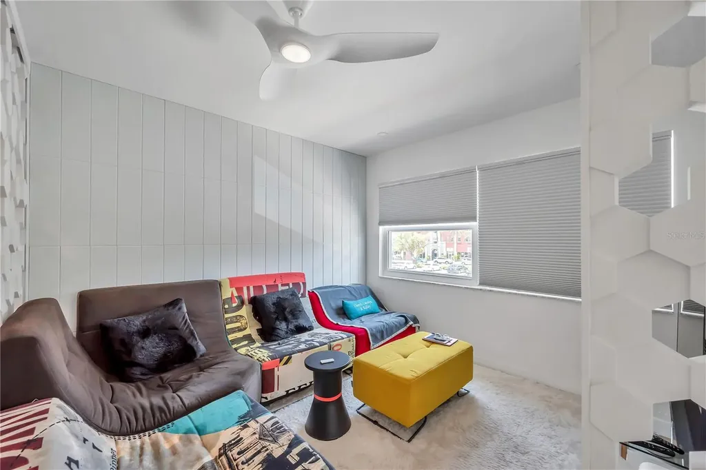 224 6th Avenue N St Petersburg FL 33701