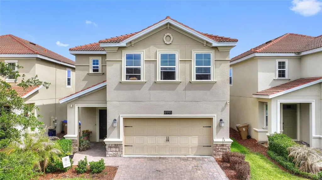8995 Fluffy Lie Court Davenport FL 33896