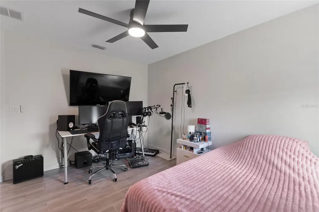 8995 Fluffy Lie Court Davenport FL 33896