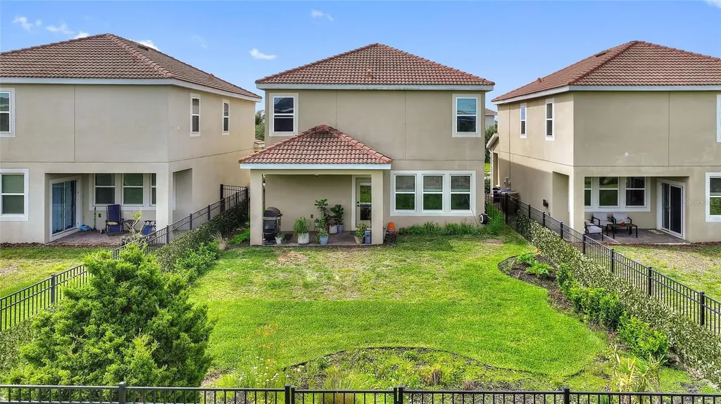 8995 Fluffy Lie Court Davenport FL 33896