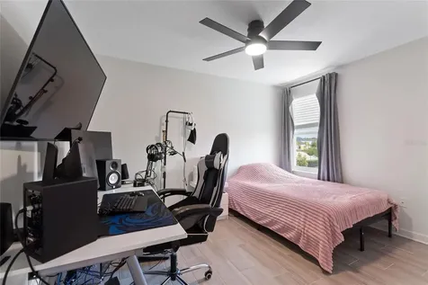 8995 Fluffy Lie Court Davenport FL 33896