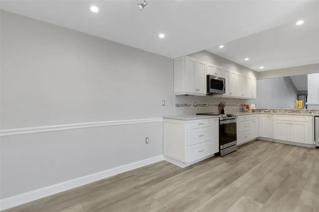 4418 La Jolla Drive Bradenton FL 34210