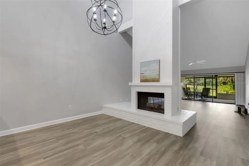 4418 La Jolla Drive Bradenton FL 34210