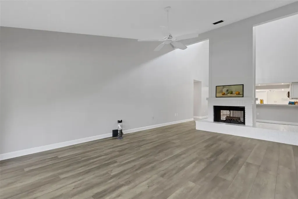 4418 La Jolla Drive Bradenton FL 34210
