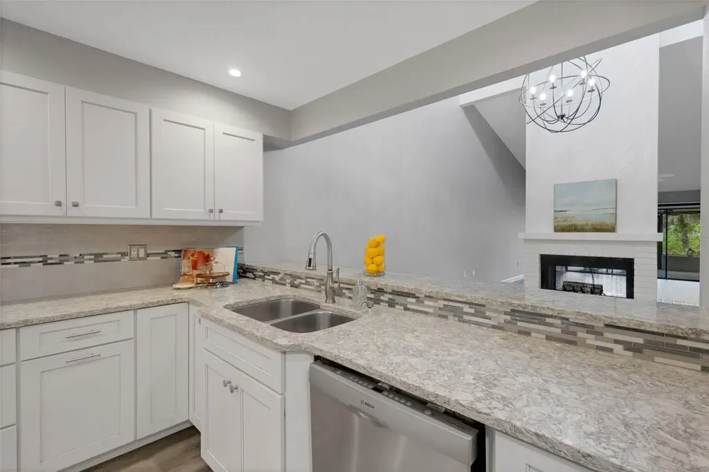 4418 La Jolla Drive Bradenton FL 34210