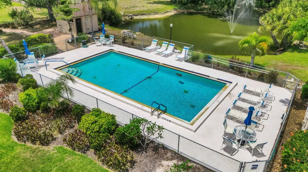 4418 La Jolla Drive Bradenton FL 34210
