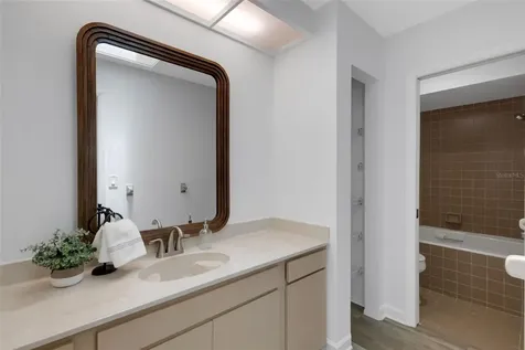 4418 La Jolla Drive Bradenton FL 34210