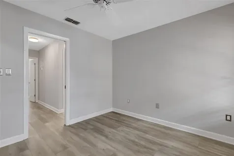 4418 La Jolla Drive Bradenton FL 34210
