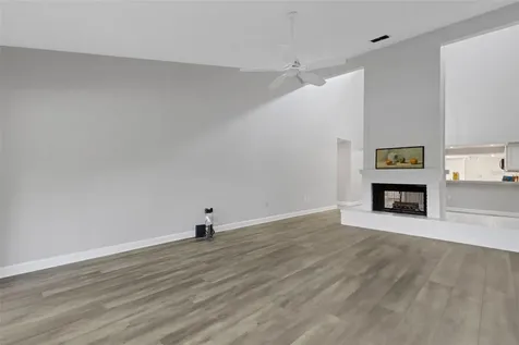 4418 La Jolla Drive Bradenton FL 34210