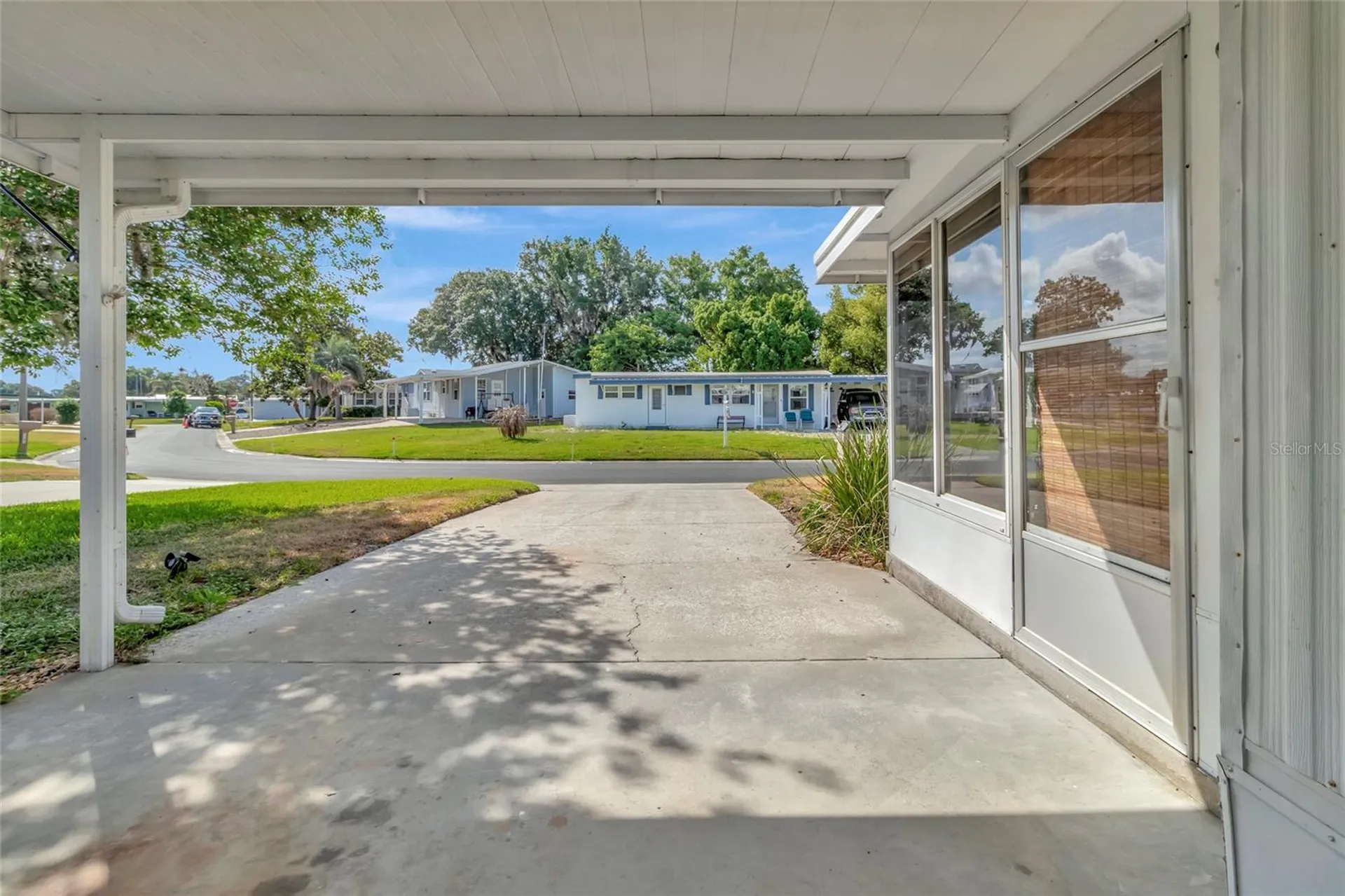 1123 Forest Lane Tavares FL 32778
